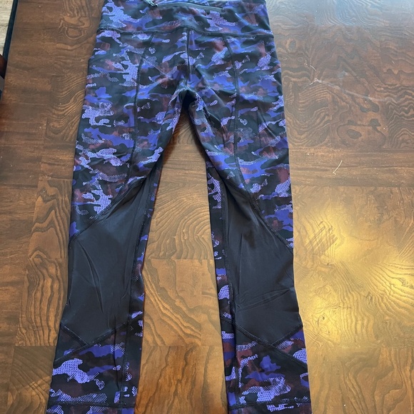 Lululemon Pace Rival Crop Leggings - Hounds Camo Emperor Blue Black Vintage - 4 - Picture 11 of 15